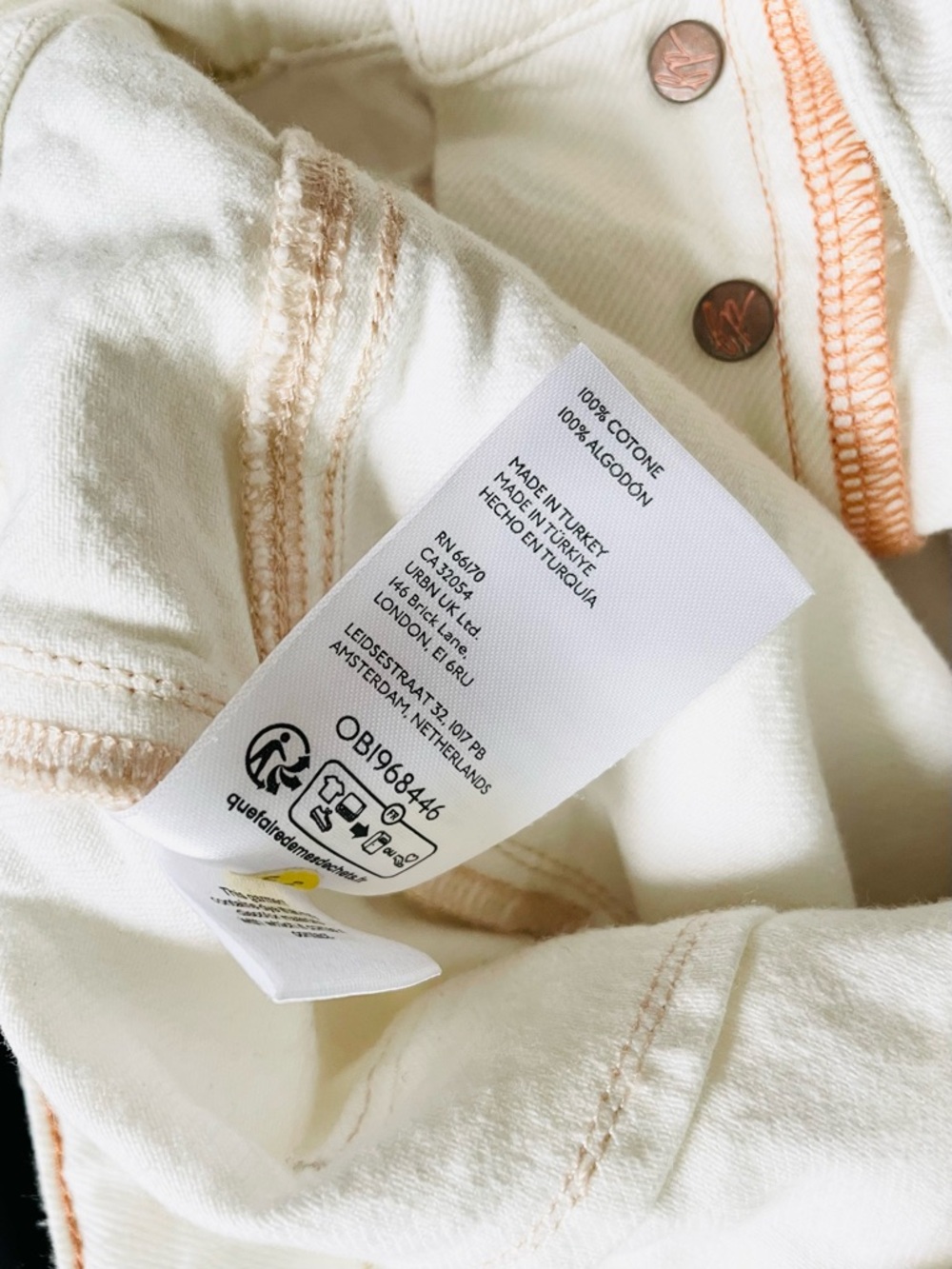 Free People We The Free SIZE 28 Palmer MR midrise pocketed shorts in white - Picture 7 of 7